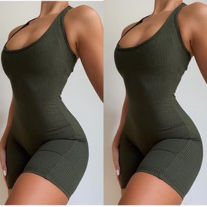 Naked wardrobe Olive Snatched Romper